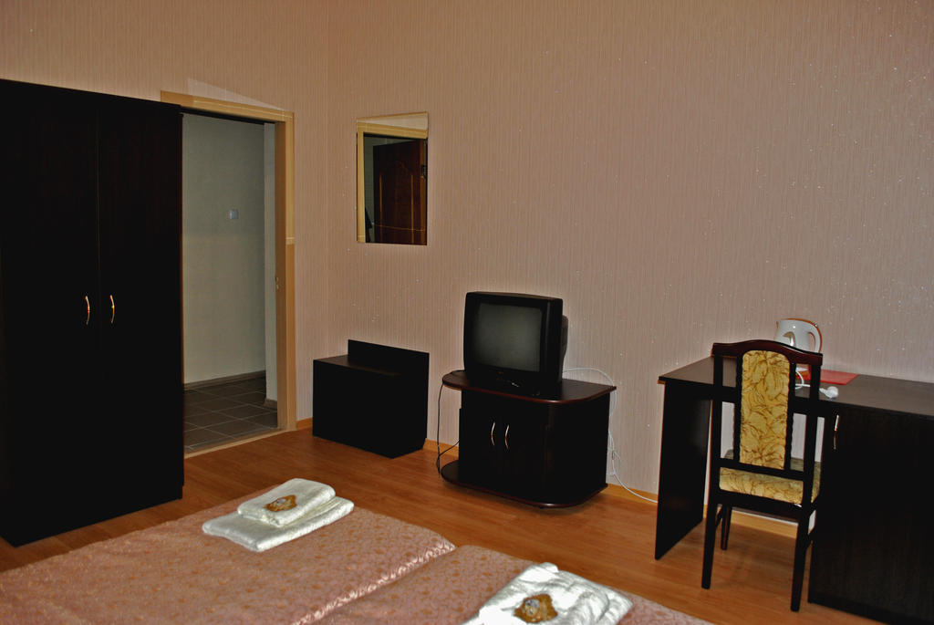 Elegia Hotel Kharkiv Room photo
